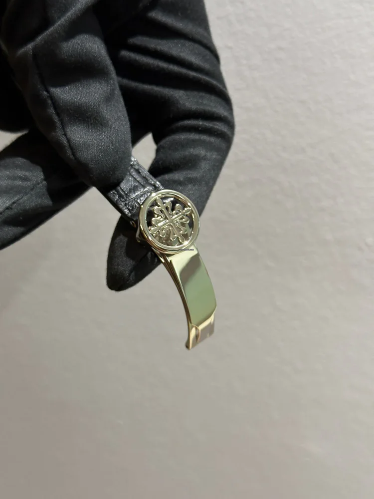 Patek Philippe Perpetual Calendar 18k